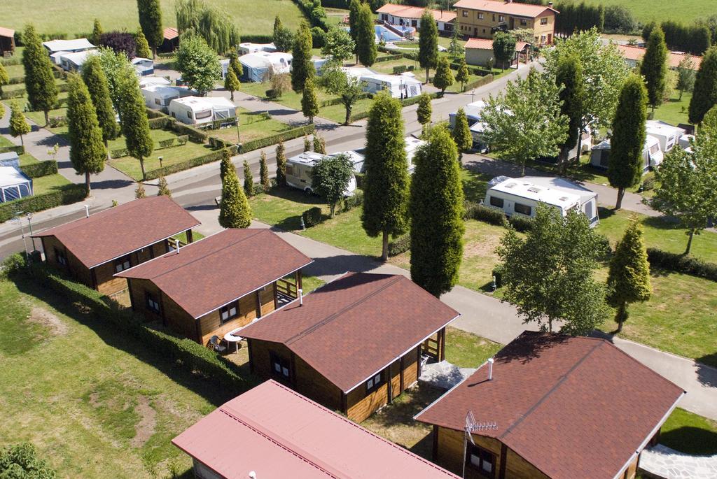 Camping Villaviciosa Selorio Exteriör bild